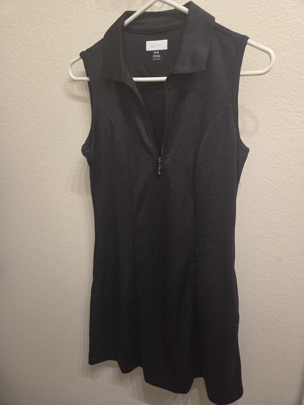 Greg Norman Women's Golf Dress:  Black - M
